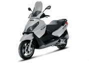 Piaggio X7 125